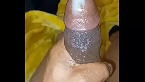 Сжимаю мой BBC, думая о ней