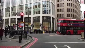 M-am întors din Londra și am aflat că logodnica mea mă înșală cu un alt bărbat în timp ce eram în străinătate. (logodnica înșelătorie 2) ziua de naștere a mers prost.